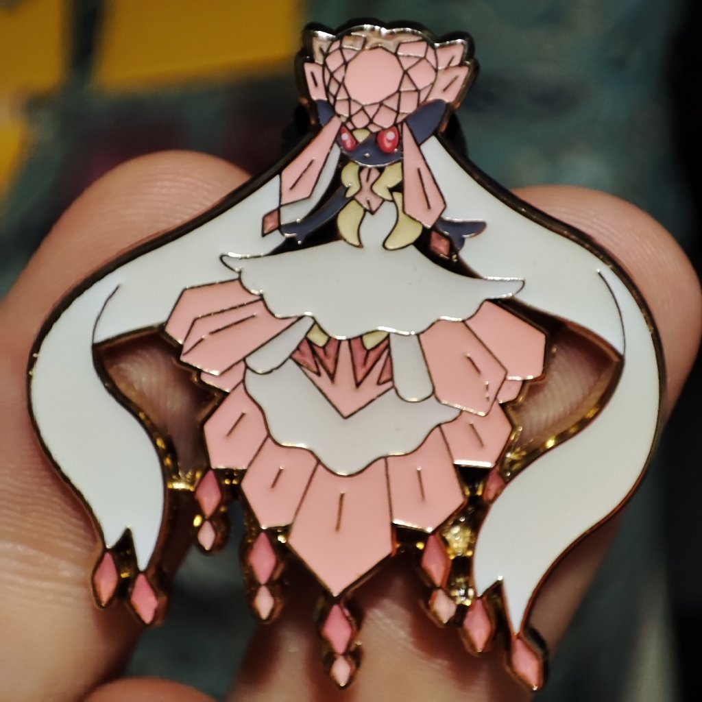 Mega Diancie Official Pokemon Collectible Pin 9$